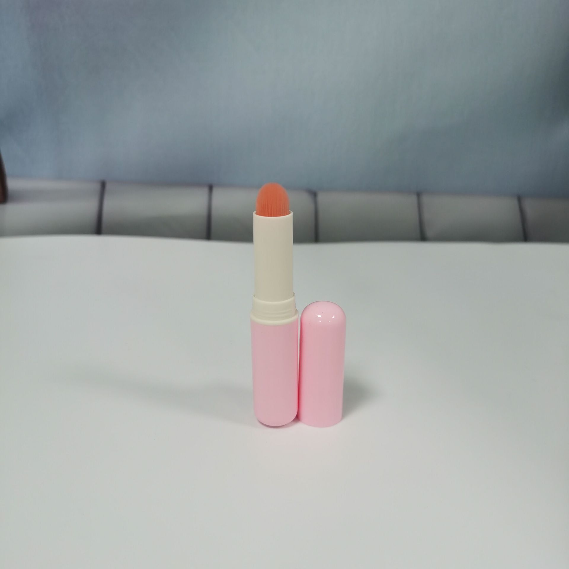 Nuevo cepillo de labios de silicona retráctil cabeza redonda portátil máscara de labios lápiz labial cepillo profesional pincel de belleza herramienta Pincel de labios