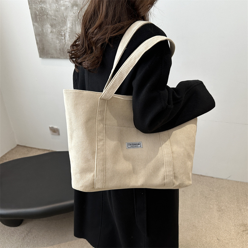 Bolsa de moda de lana de alta capacidad 2024 nueva bolsa de hombro de mano universitaria bolsa de viaje bolsa de mano bolsa de mano