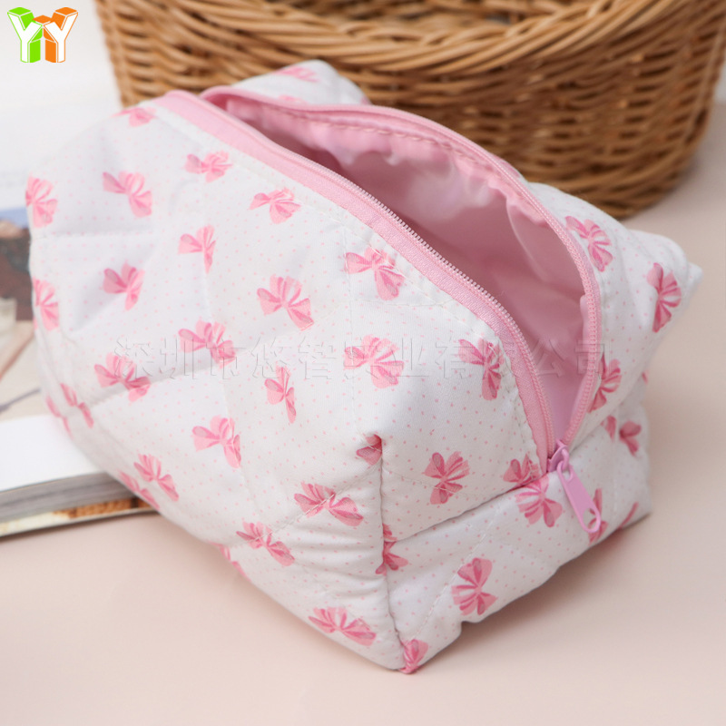 蝴蝶结23号化妆包