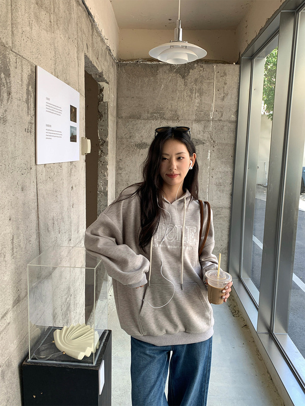 广州黄峥早秋新款套头连帽卫衣女复古灰色小个子宽松外套530878|undefined