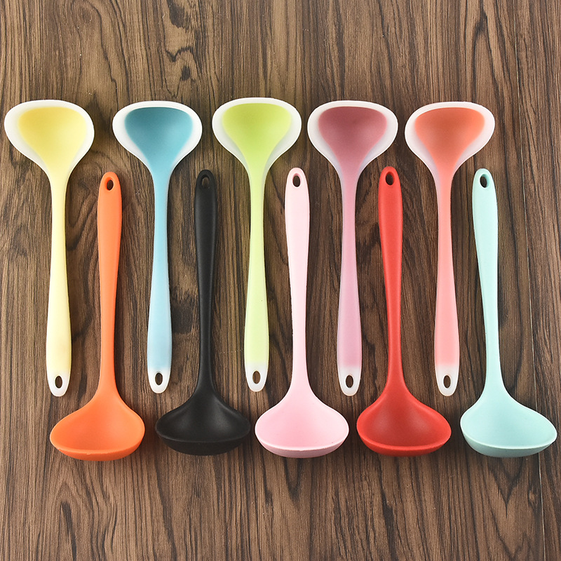 Wholesale silicone small spoon translucent long handle spoon integrated milk porridge small spoon non-stick pot high temperature resistant spoon