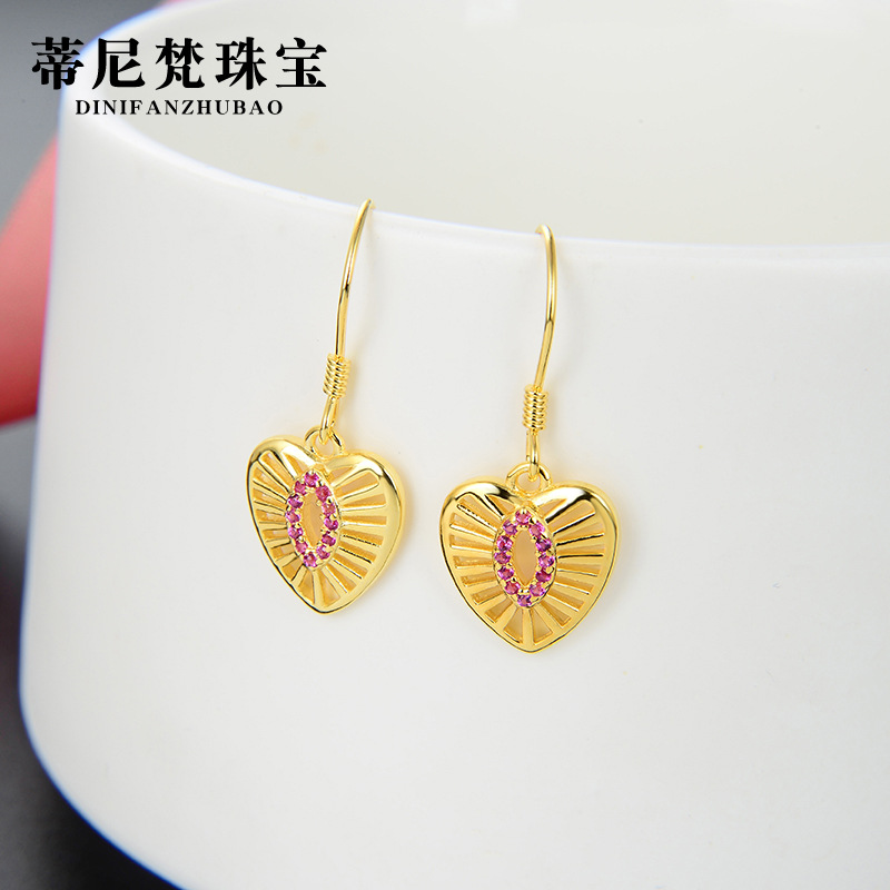 Pendientes encantadores de plata esterlina S925 pendientes de mujer estilo coreano simple elegante oro amarillo hueco incrustado en diamantes pendientes en forma de corazón