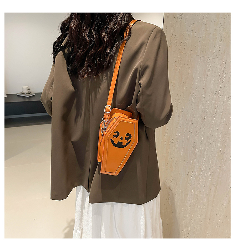 Halloween Women's Pu Leather Pumpkin Cute Ghost Square Zipper Shoulder Bag Crossbody Bag display picture 9
