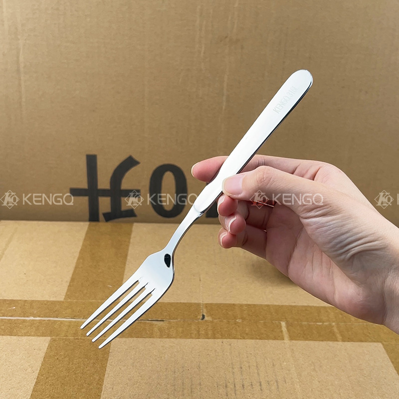 316 Palillos de acero inoxidable, cucharas, juego de vajilla, caja de almacenamiento al aire libre portátil para un estudiante para una persona