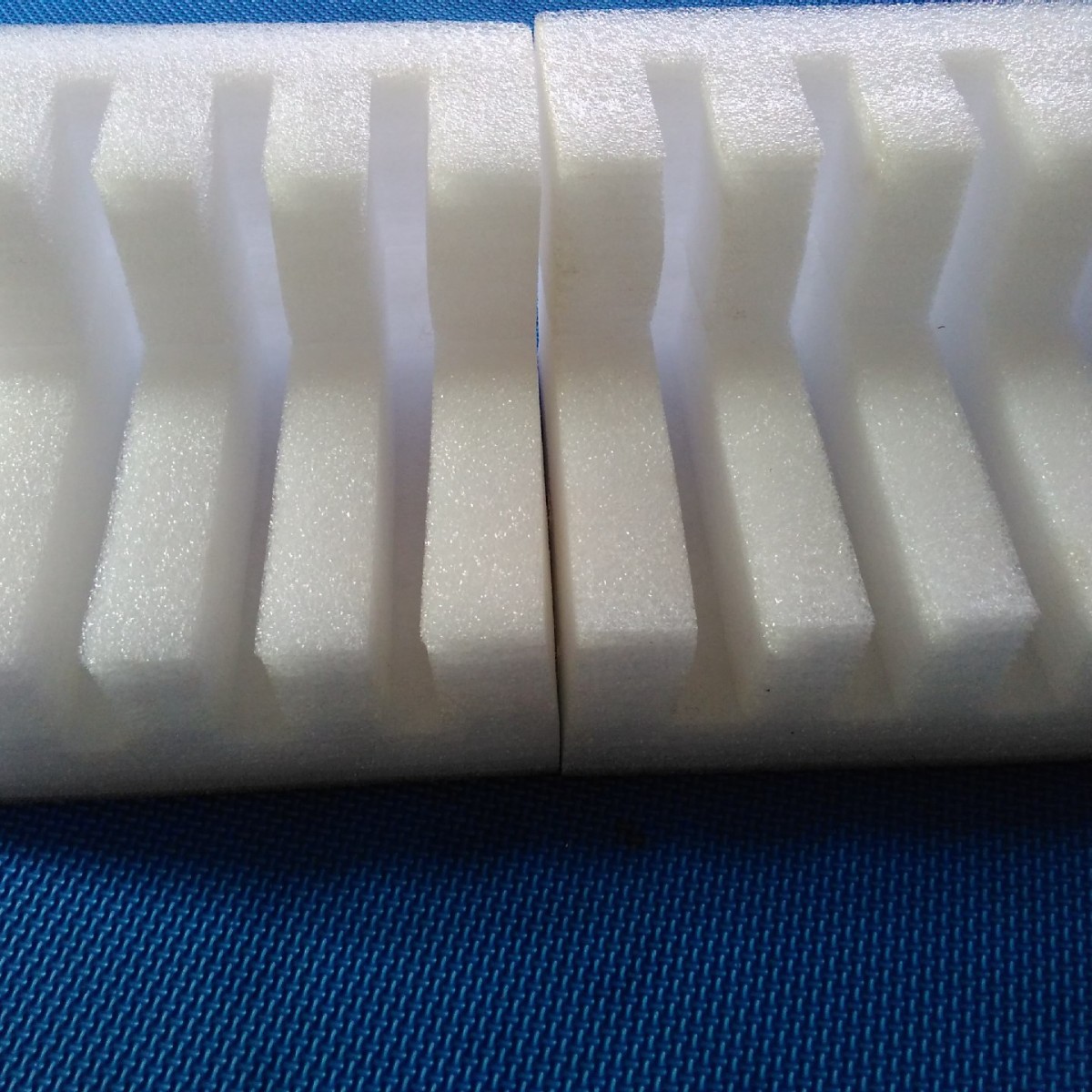 粵港澳大灣區供应珍珠棉精加工 珍珠棉卡槽 珍珠棉設計周轉加工