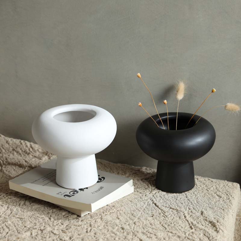 Decoraciones de flores de cerámica mate en blanco y negro modernas simples ornamentos de flores creativas flor seca flor diseño de decoración suave