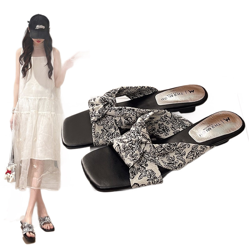 Zapatillas francesas de arco plano para mujeres de verano, zapatillas frías, nuevas zapatillas de moda cuadradas cómodas y suaves. image 6