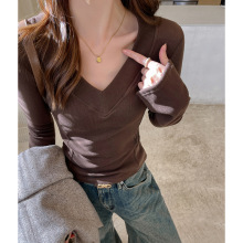 美式大V领德绒螺纹磨毛打底衫女内搭秋冬季修身喇叭袖正肩t恤上衣