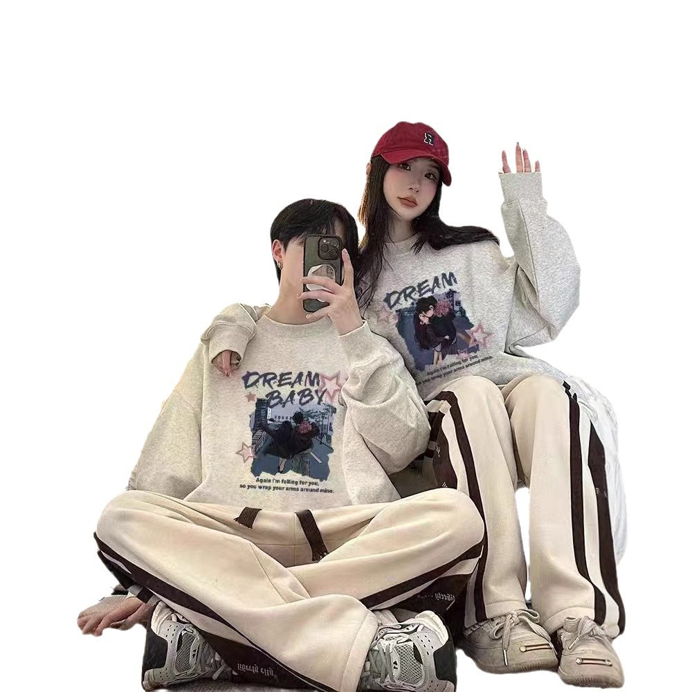 다른 흰색 회색 커플 스웨터 여성의 2024 새로운 봄과 가을 및 겨울 폭발 디자인 감각 긴 소매 코트