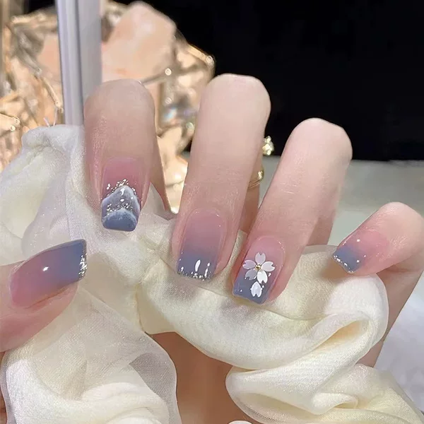 Wear nail wholesale short thin new nail piece blue gradient blooming shiny fragment nail beauty piece nail