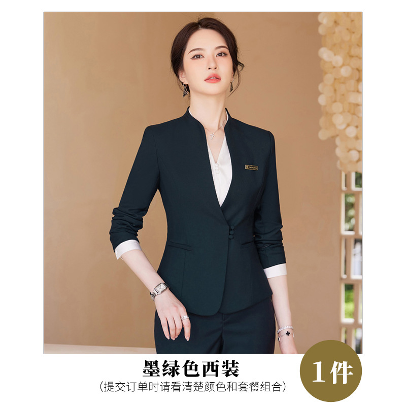 Костюм темно зеленый