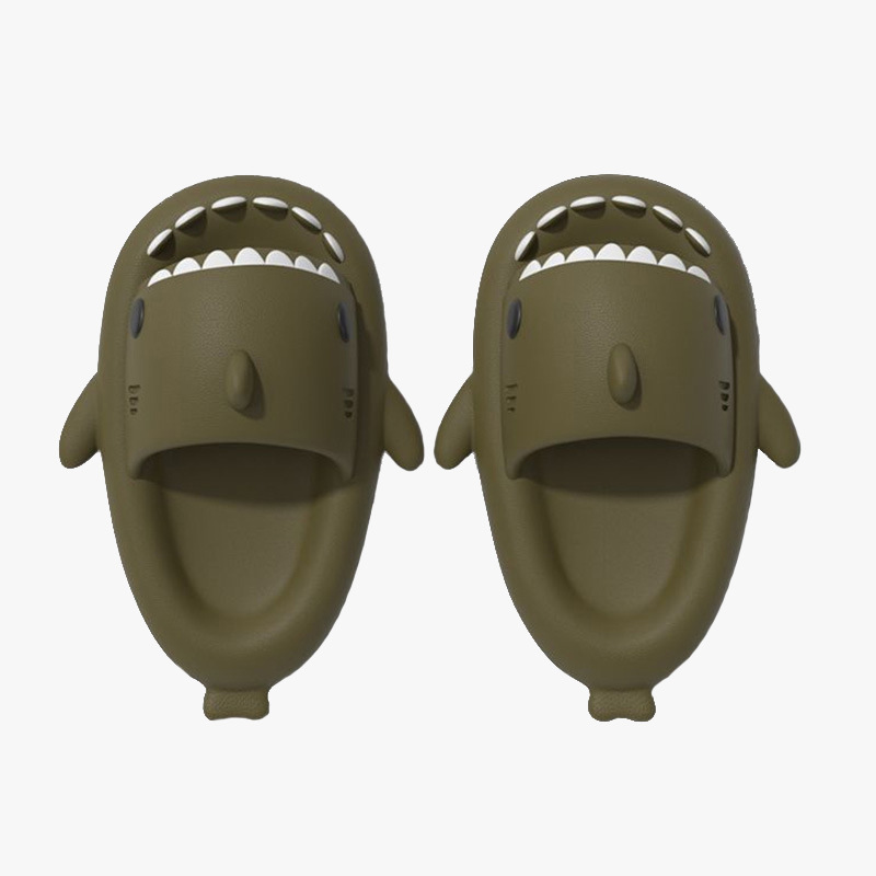 Sandalias para niños de tiburón transfronterizo sandalias niños 2023 de verano nuevos niños EVA Luz de mierda sensación casa zapatillas niñas