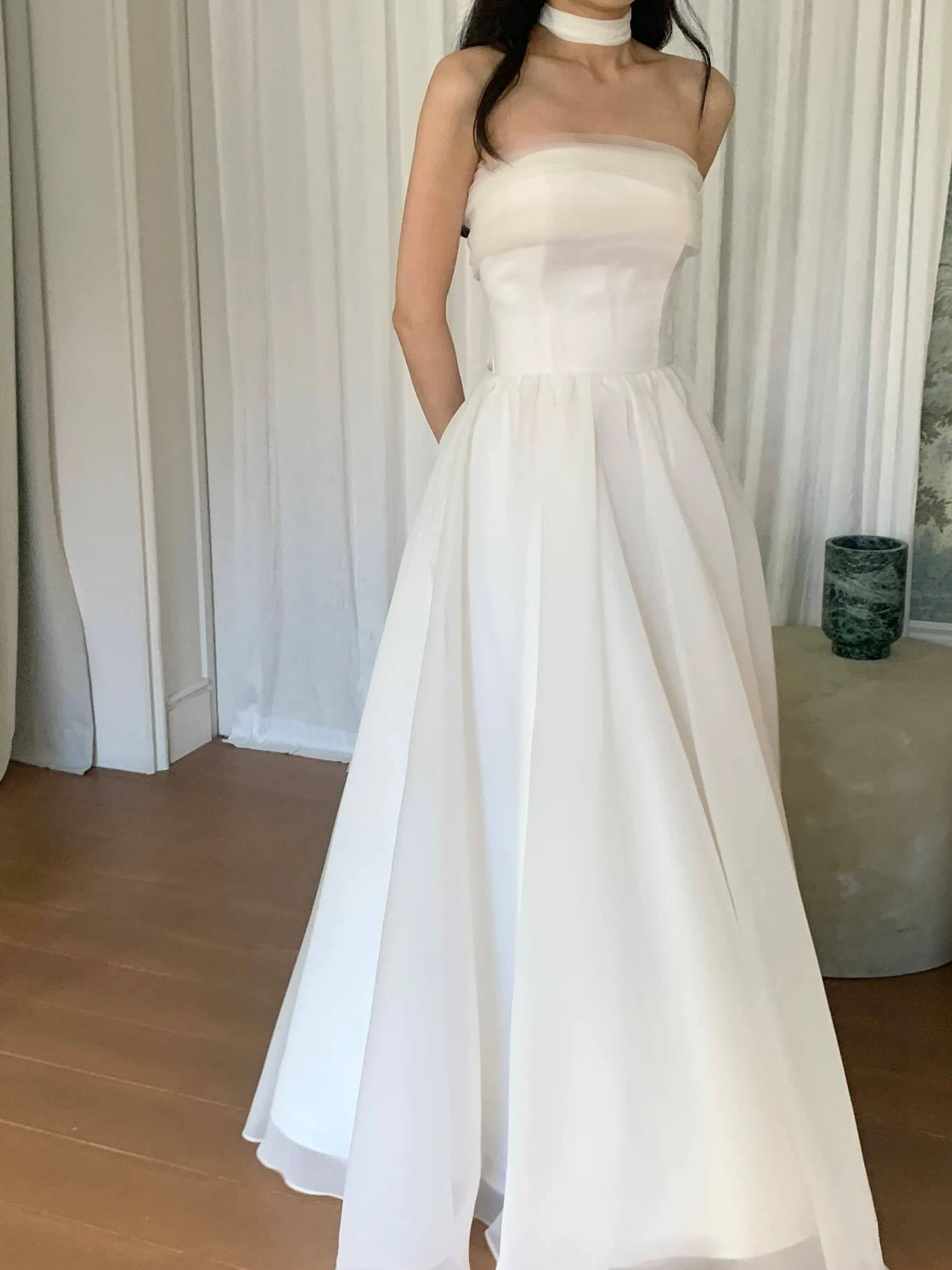 Китайское/корейское? Но требования: avoid wholesale etc. Here: Korean wedding dress... We'll translate as Корейское свадебное платье, топ бюстье, длинная юбка, вечернее платье, стиль высокого качества