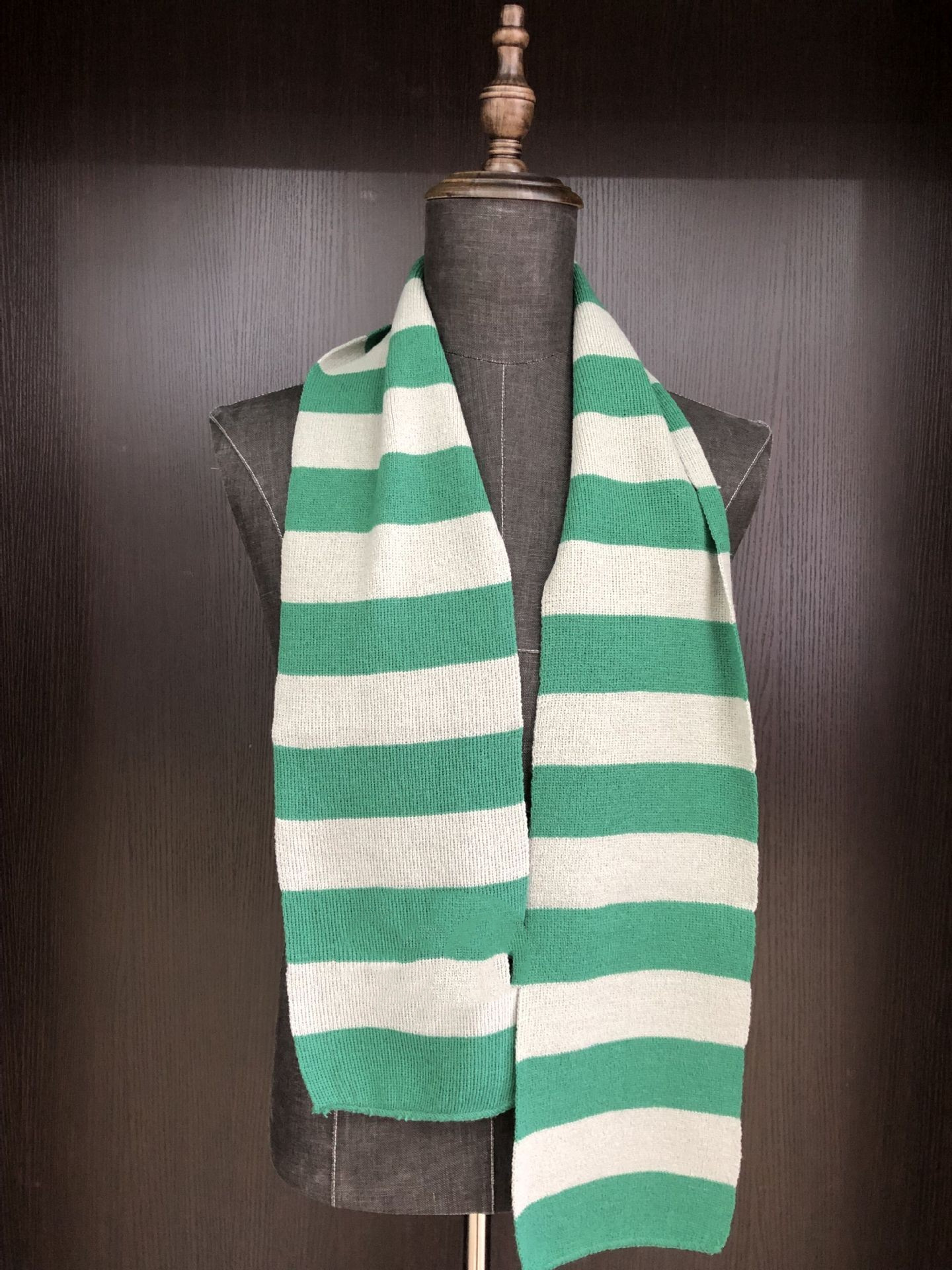 S (зеленый) шарф