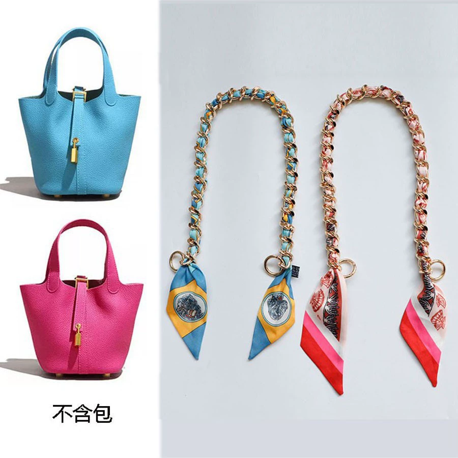 One-shoulder bag, universal handheld changeable chain on chain