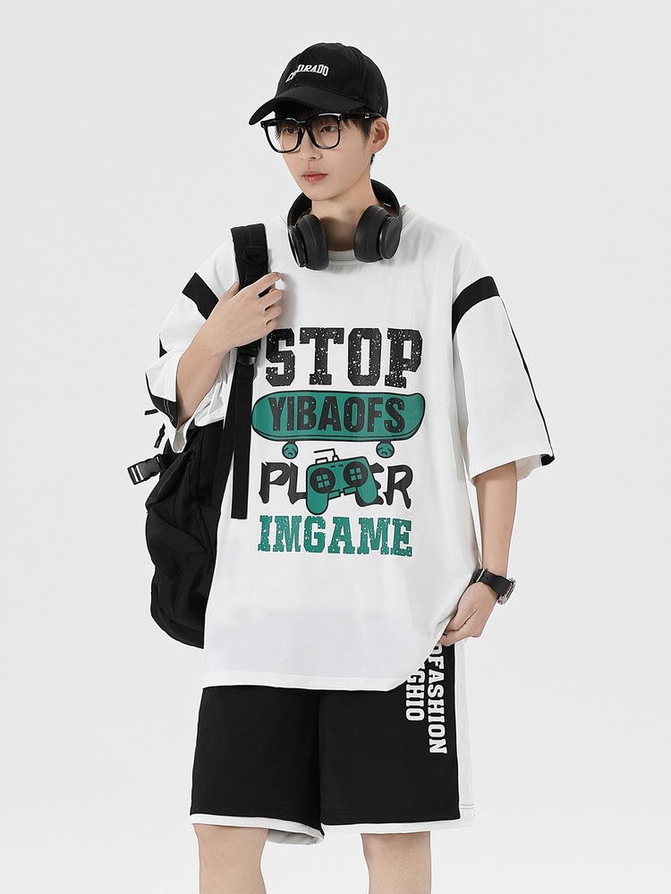 Camiseta suelta con mangas de hombros caídos Traje de hombre Camiseta de manga corta para jóvenes de media manga de verano Pantalones cortos Deportes y ocio Traje de dos piezas