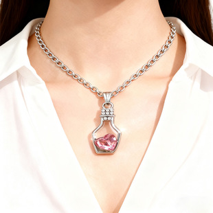 �羳ˮ����Ů�Ͻ����OӋ��Ư��ƿ�����r�о����p�ݸ߼������