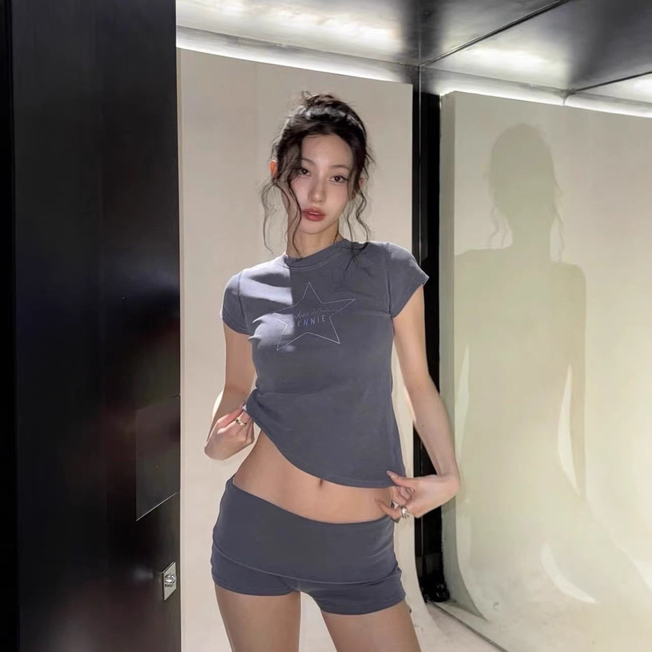 26ss南油买手店小众 jennie同款五角星烫钻圆领T恤短裤