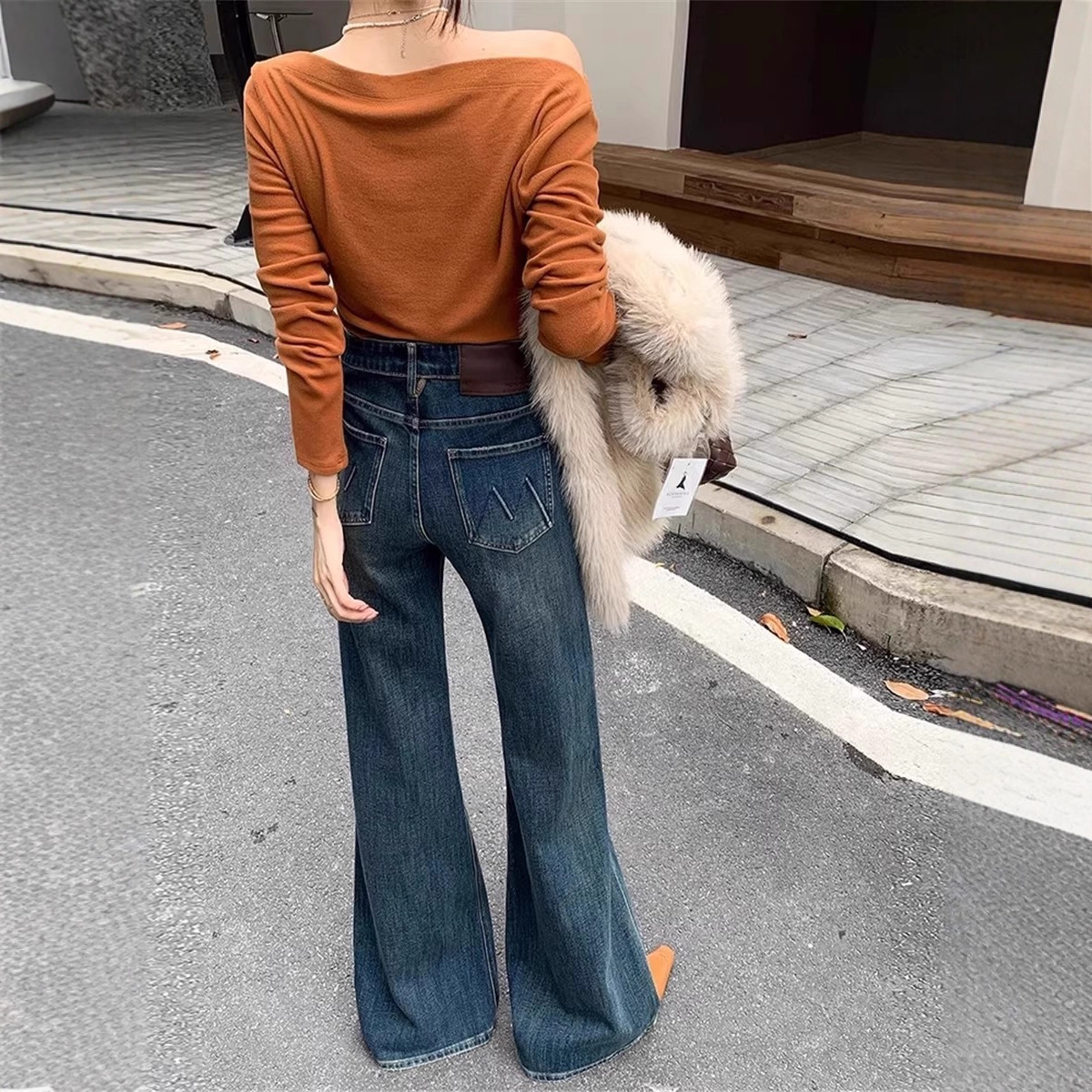 Vintage Blue High-Waisted Flared Jeans for Women, Autumn European Style, Washed, Loose Fit, Slimming, Non-Stick Leg, Bell-Bottom, Floor-Length Pants
