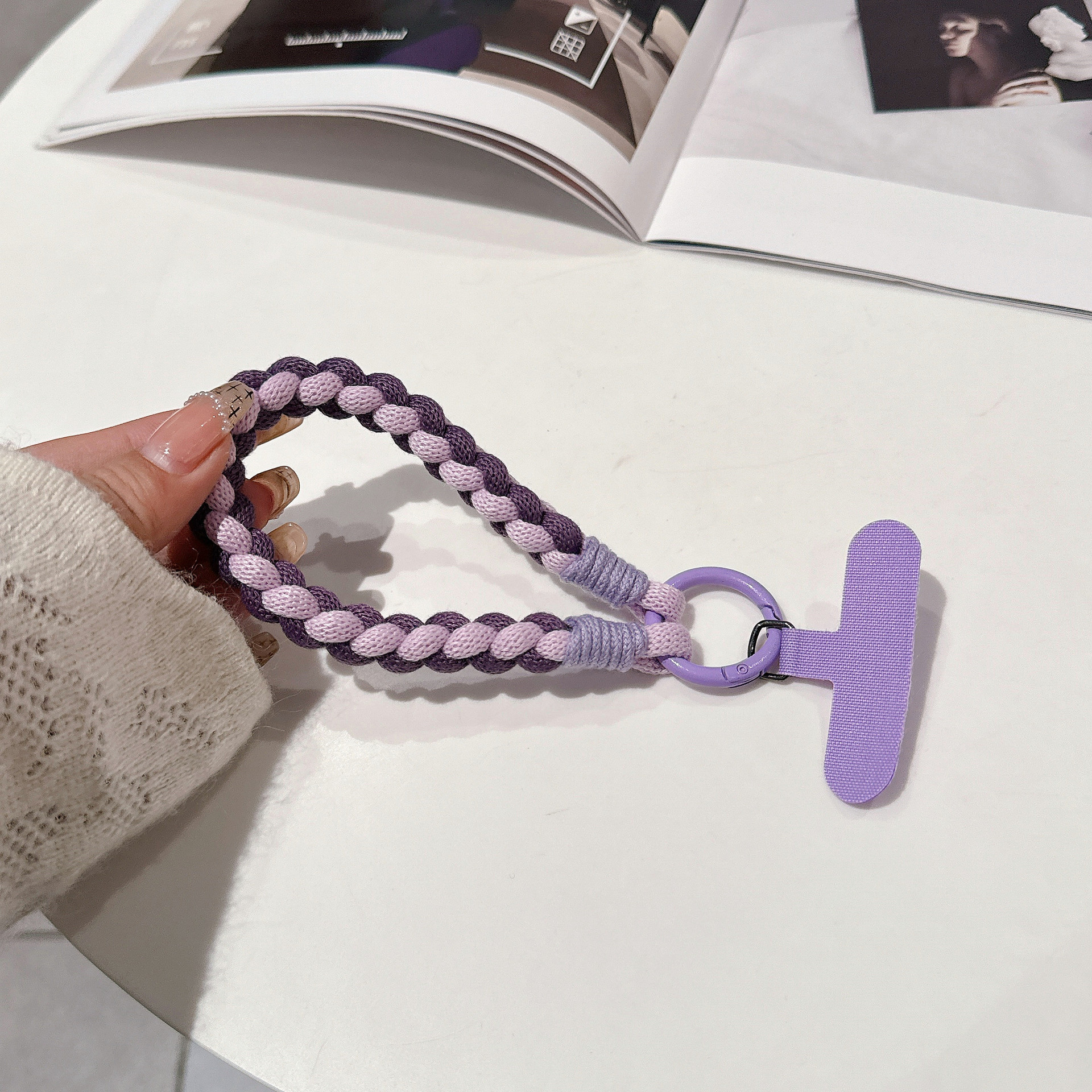 Cuerda tejida de color hecha a mano japonesa y coreana para teléfono móvil cordón corto creativo muñeca accesorios de nailon adornos de giro portátiles