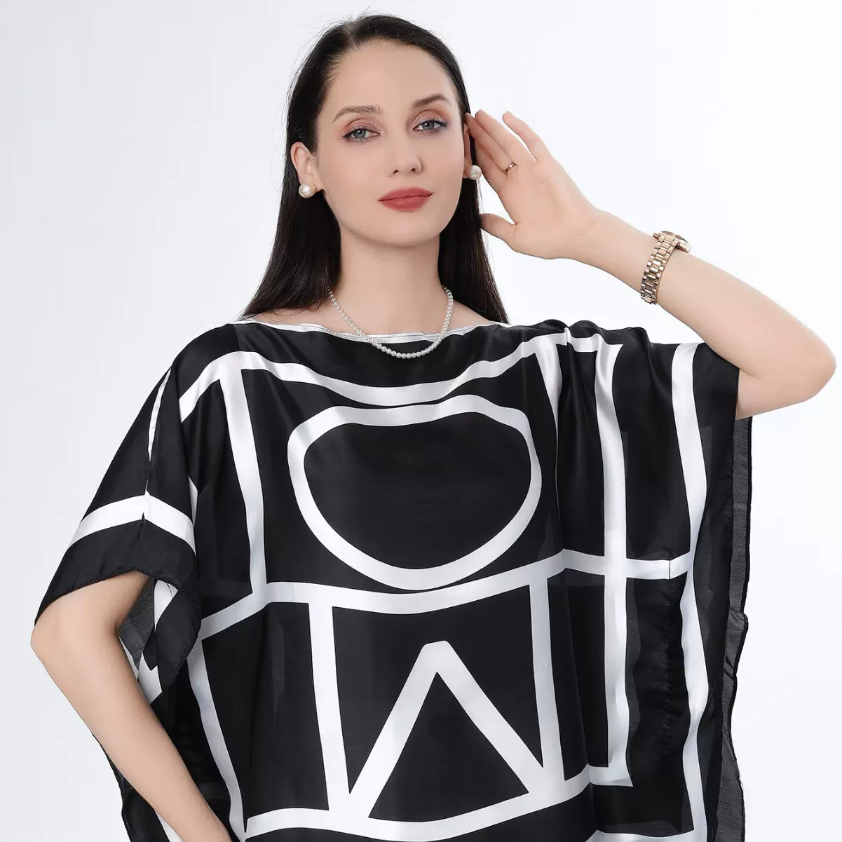 时尚一字领宽松短装上衣2024女装夏季新款薄款仿真丝套头衫防晒衣