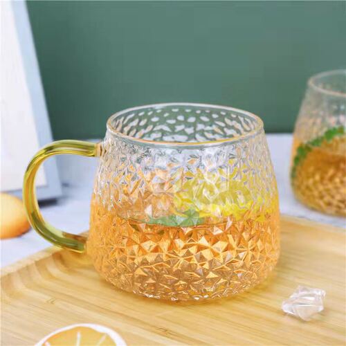 Wholesale High Borosilicate Glass Hammered Pattern Empress Cup with Handle for Tea, Juice, Milk, Morning Glass Tea Cup