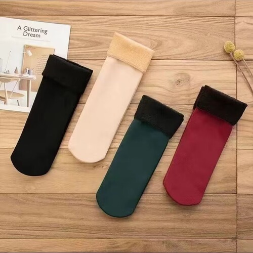 Source manufacturer wholesale men's and women's autumn and winter warm socks plus velvet thickened snow socks solid color mid-calf floor socks
