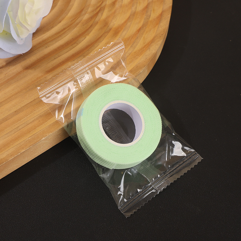 Cinta de colores para pestañas, cinta para injerto de pestañas de maquillaje, pegatinas de aislamiento para pestañas, suave, transpirable, fácil de rasgar, uso especial