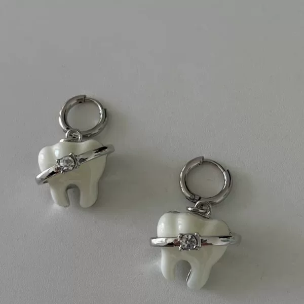 Tooth series earrings Diamond-embedded tooth earrings ear buckle y2g hot girl Asian culture sweet cool earrings niche ins style