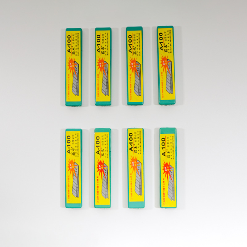 Blade, 18mm, 10 pieces