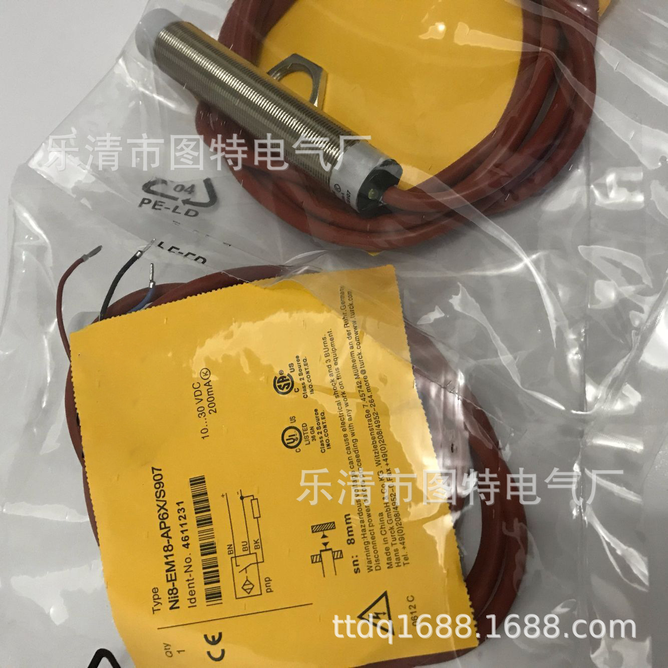 销售 耐高温NI8-EM18-AP6X-S907接近传感器实物图拍摄 质保一年