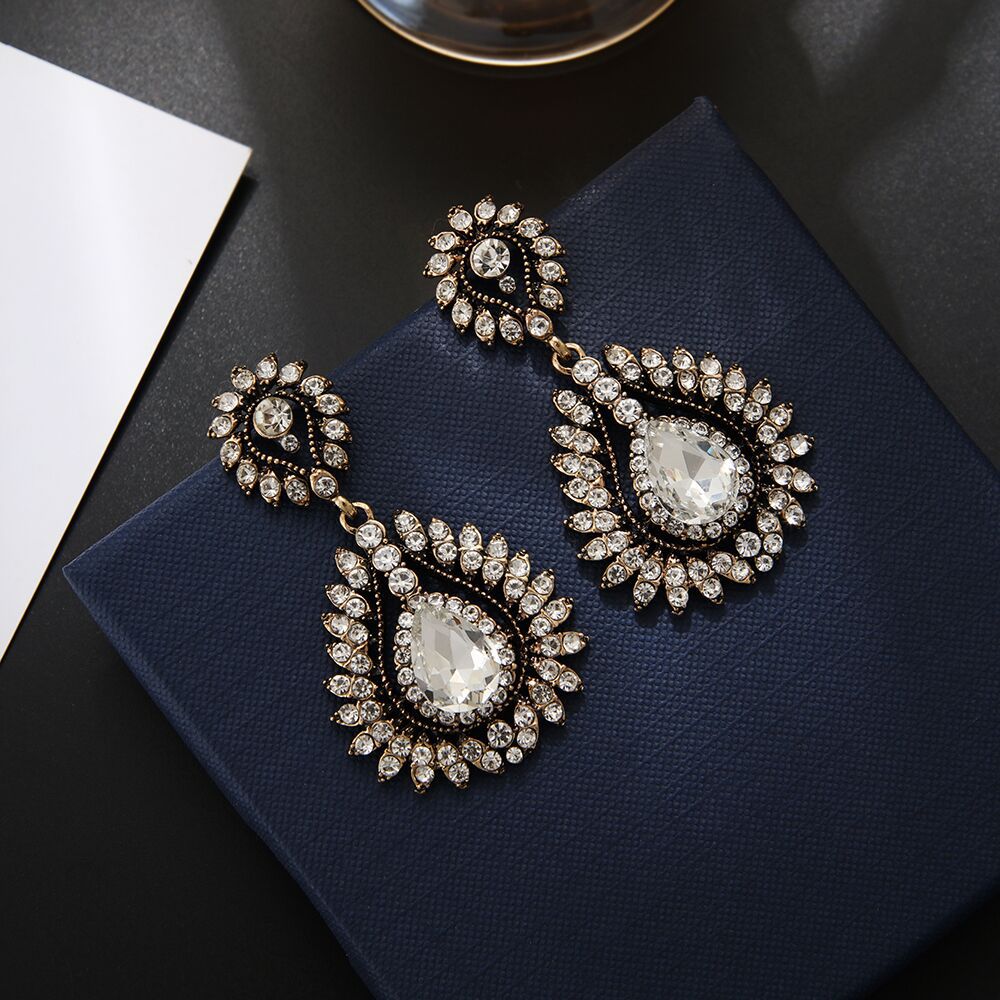 retro earrings drop-shaped