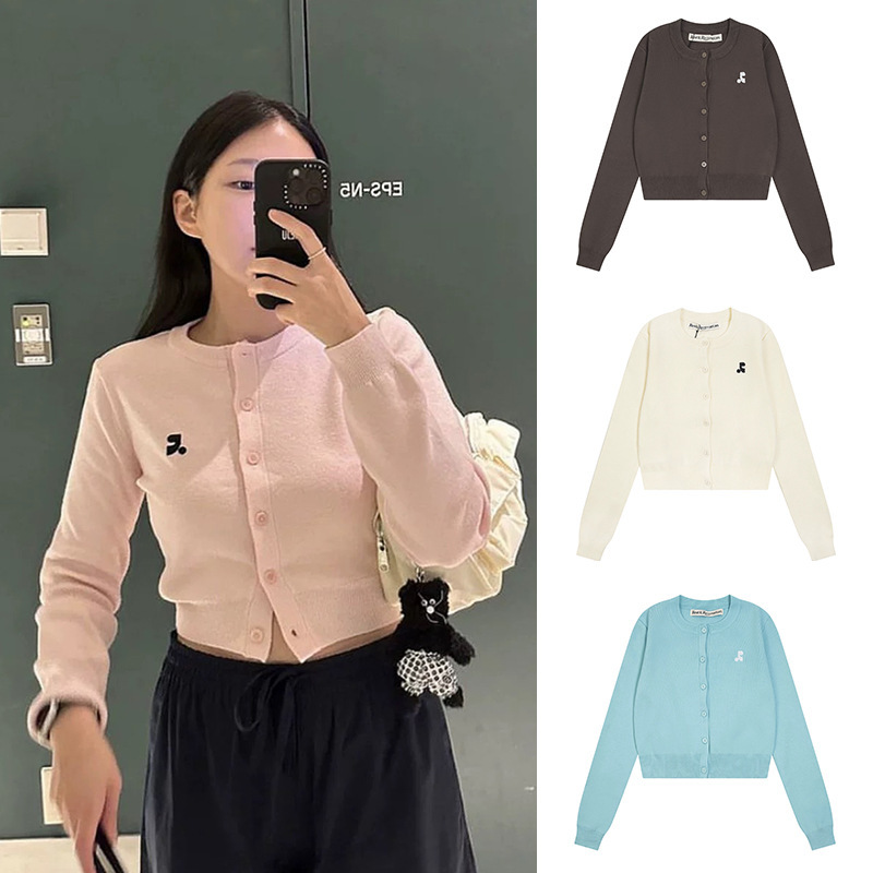 Korean Niche Fashion Brand Early Autumn Zhao Lusi Style Rr Embroidered Knitted Cardigan Sweater Short Jacket Outerwear Korean Niche Fashion Brand Early Autumn Zhao Lusi Style Rr Embroidered Knitted Cardigan Sweater Short Jacket Outerwear