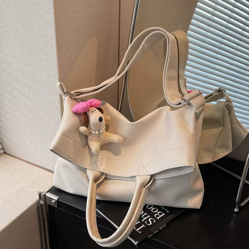 Handheld capacious shoulder bag, fashionable underarm bag, South Korea