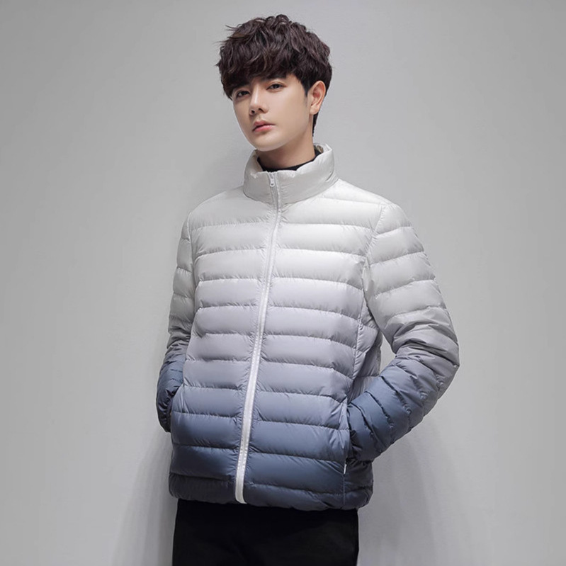 Winter New Lightweight down Jacket for Men, Light and Warm Men's Short Hooded Stand Collar Gradient Duck down Cold-Proof Jacket Winter New Lightweight down Jacket for Men, Light and Warm Men's Short Hooded Stand Collar Gradient Duck down Cold-Proof Jacket
