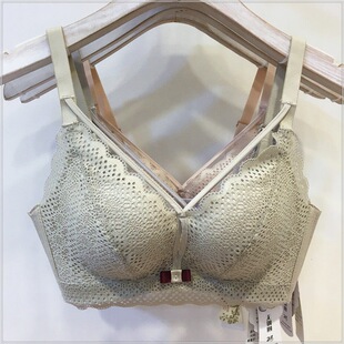 ����107-2537�o�Ȧ�����B�o����Ů�к��{���������Ըпɐ�����