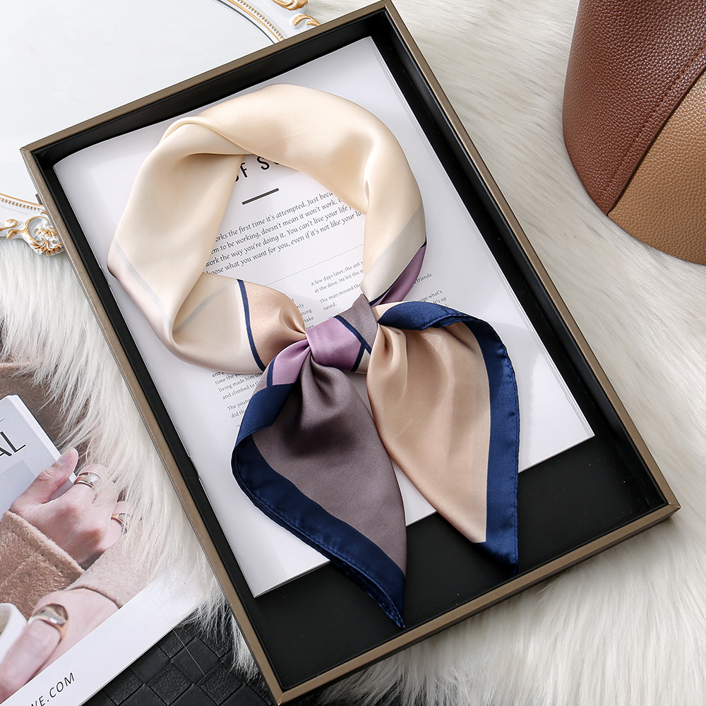 Suzhou-Hang moda simple bolsas atadas pelo simple bufandas comerciales tendencia de color multicolor 70CM pequeña toalla cuadrada mujer