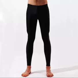 比基尼;连体泳衣;潜水服