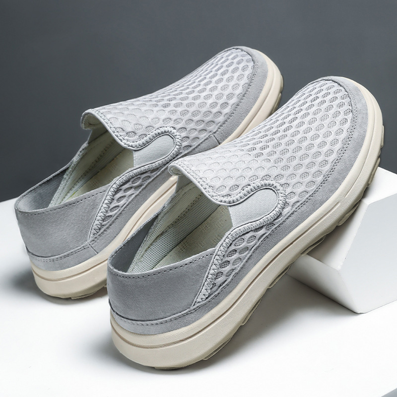 Zapatos zapatos casuales de hombre primavera nuevo estilo transpirable y sin olor zapatos individuales zapatos de papá tejidos voladores zapatos de tela viejos de Beijing