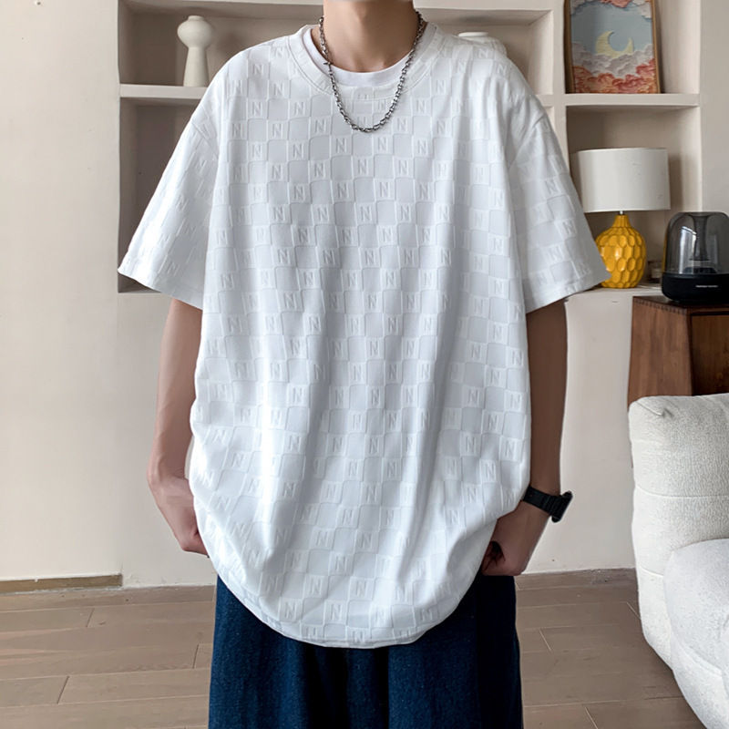Nicho de diseño texturizado jacquard hombre de manga corta estilo de Hong Kong tendencia de verano transpirable camiseta casual abrigo