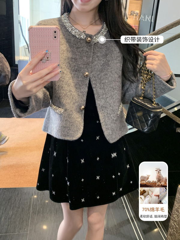 鱼兔子的兔子 小香风高级感羊毛呢外套女秋冬新款双面呢短款大衣|undefined