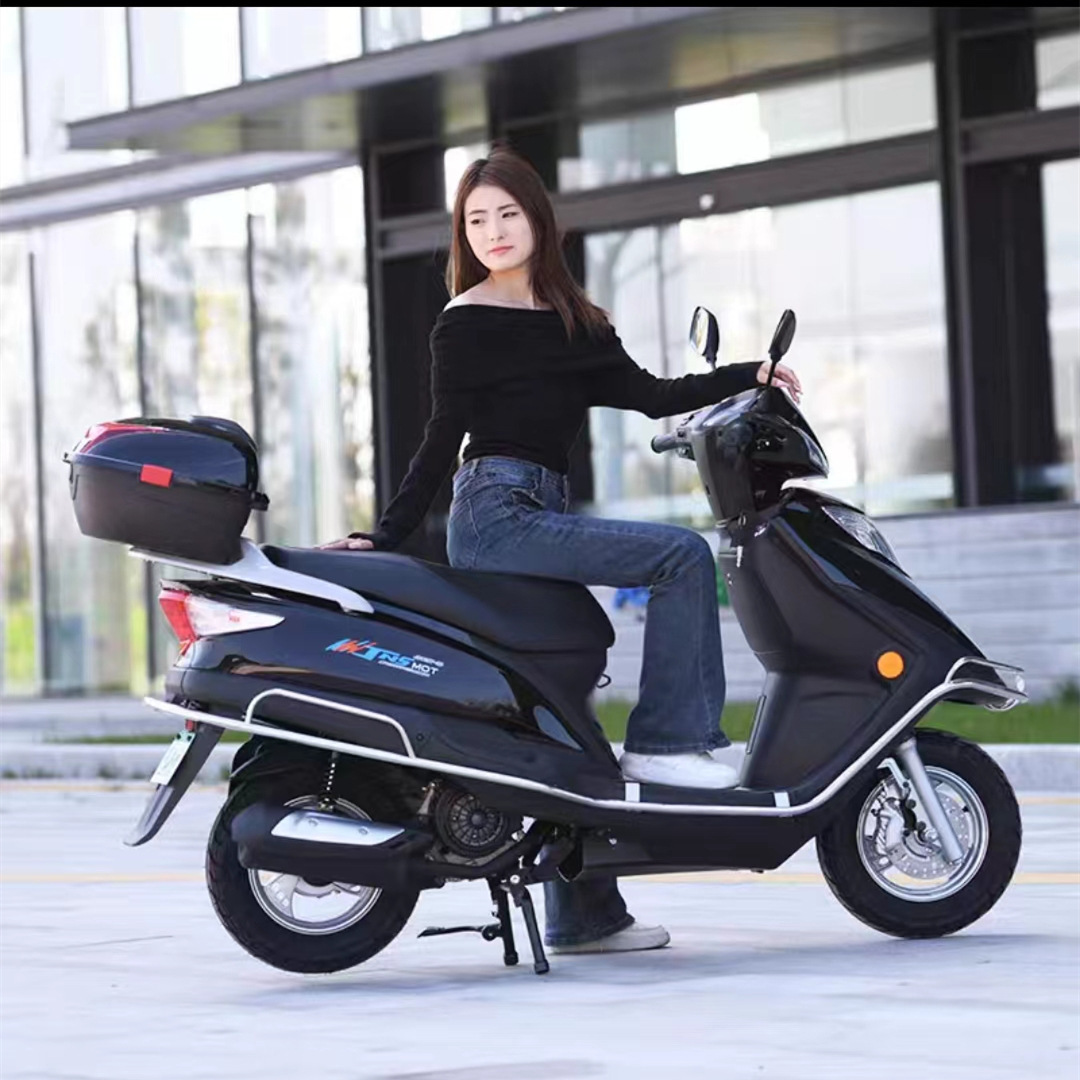 Yuzuan Motorcycle Can Be Registered as a Fuel-Powered Scooter, National Iv Electronic Injection 125Cc Air-Cooled Fuel-Saving Street Bike for Takeout