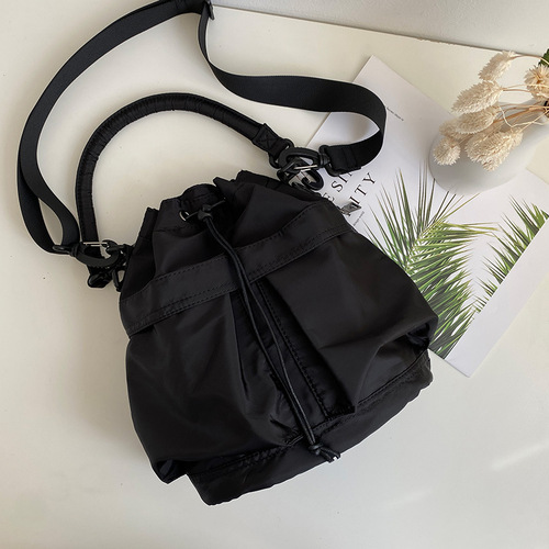 Shoulder bag for women, versatile large capacity  new nylon handbag niche high-end drawstring armpit crossbody bag