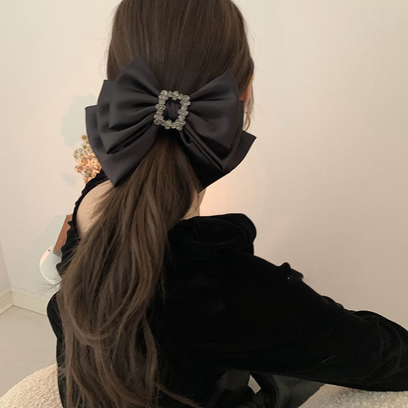 スクエアストーンの高級感! 蝶結びのリボンのヘアピンの女性の前髪は髪飾りの新型の黒色のトップを挟んで二重に挟みます。|undefined