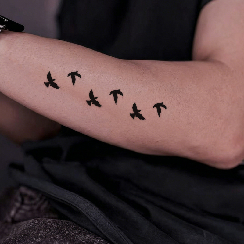 Black bird silhouette tattoo sticker, combination of swallows and birds, simple design, waterproof and long-lasting temporary tattoo sticker