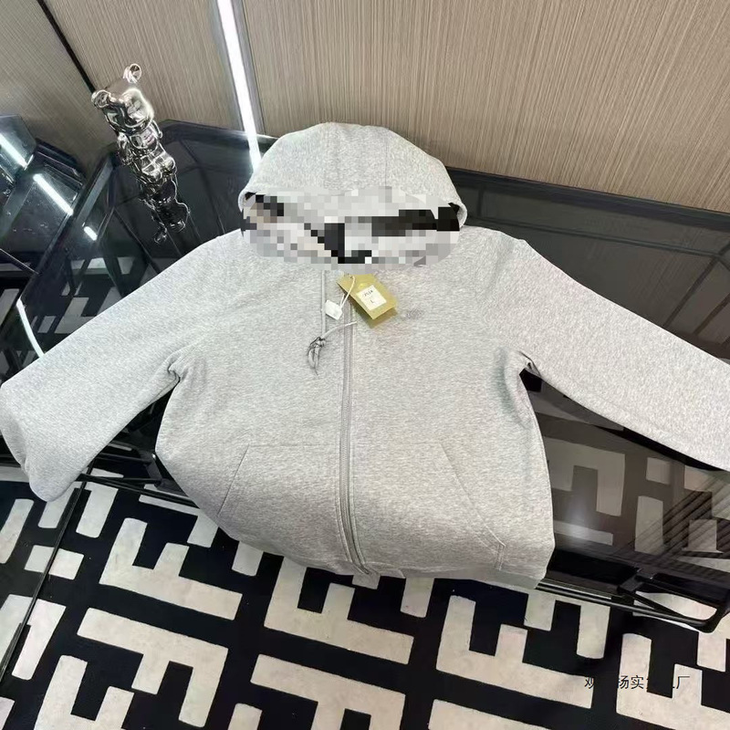 2026 Autumn Light Luxury Fashion Niche Stylish Outdoor Versatile Casual Loose Hooded Jacket for Men and Women