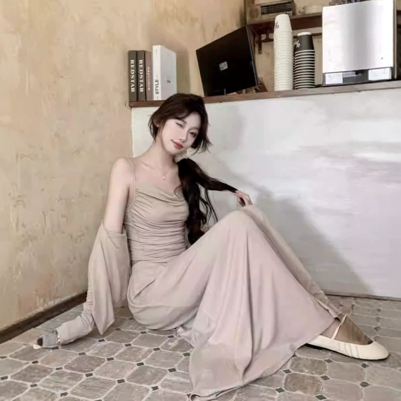 Casual Suit for Women 2026 Spring and Autumn Season Knit Camisole Cardigan Wide-Leg Pants Relaxed Wear Stylish Three-Piece Set