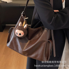 包包女士2025新款高级质感单肩学生上课包秋冬爆款通勤水桶托特包
