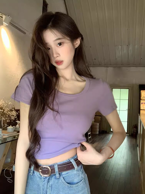 初秋のパープル半袖フレンチショートトップニッチデザインウェアTシャツレディースショートショルダー新スタイル2025|undefined