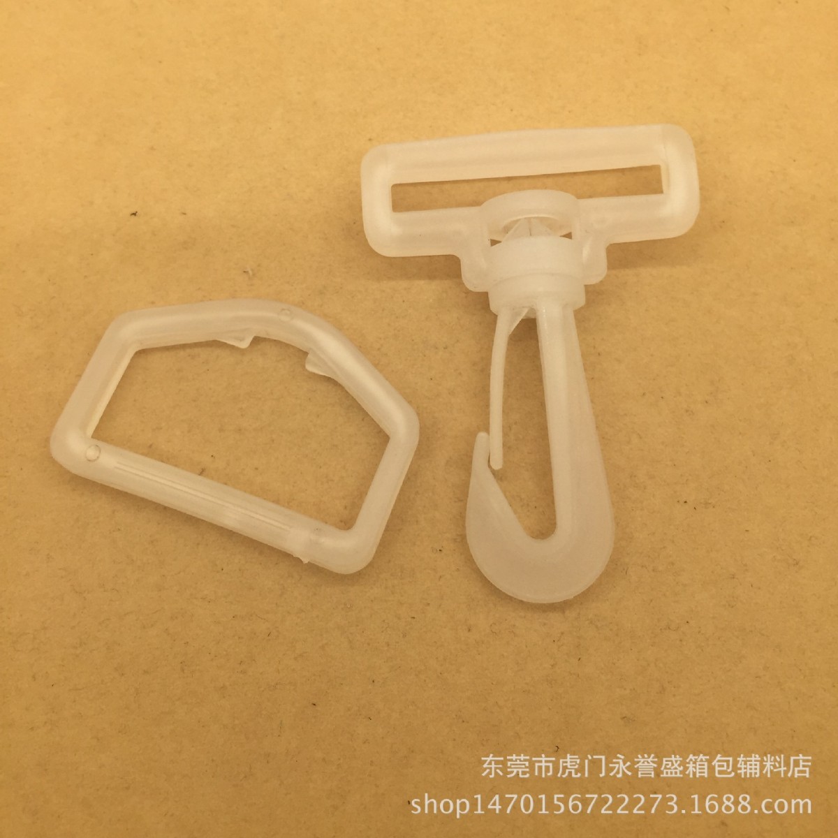 Manufacturer's Ready Stock: Bag and Backpack Accessories - Plastic Transparent Swivel Hook, Hanging Hook, Transparent D-Ring, Webbing Buckle, Etc